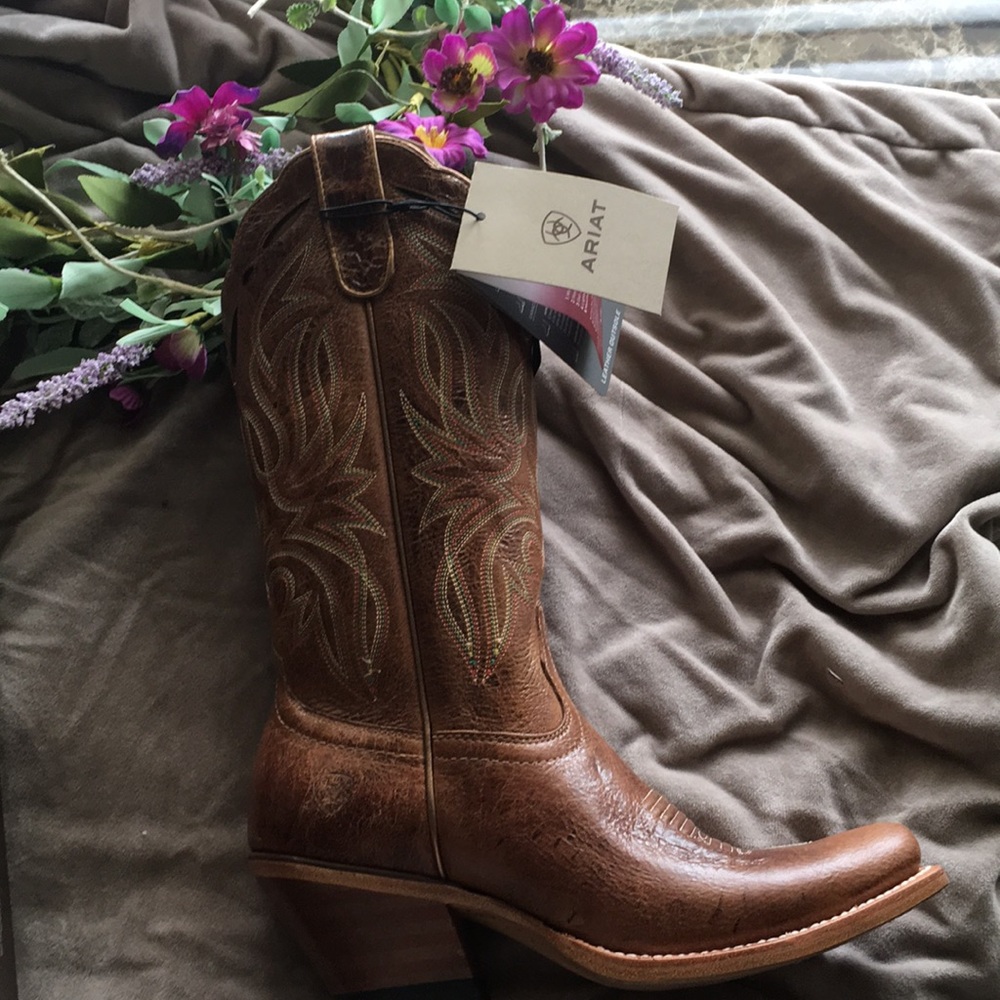 Ariat Bristol Round Up Square Toe Western Boot